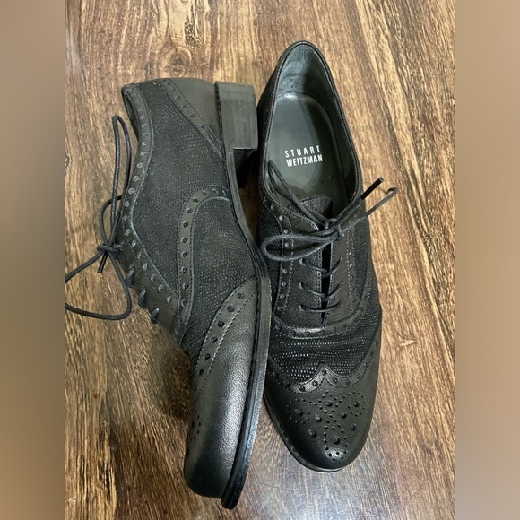 Stuart Weitzman Black Oxford Shoes with Broguing - Picture 3 of 7